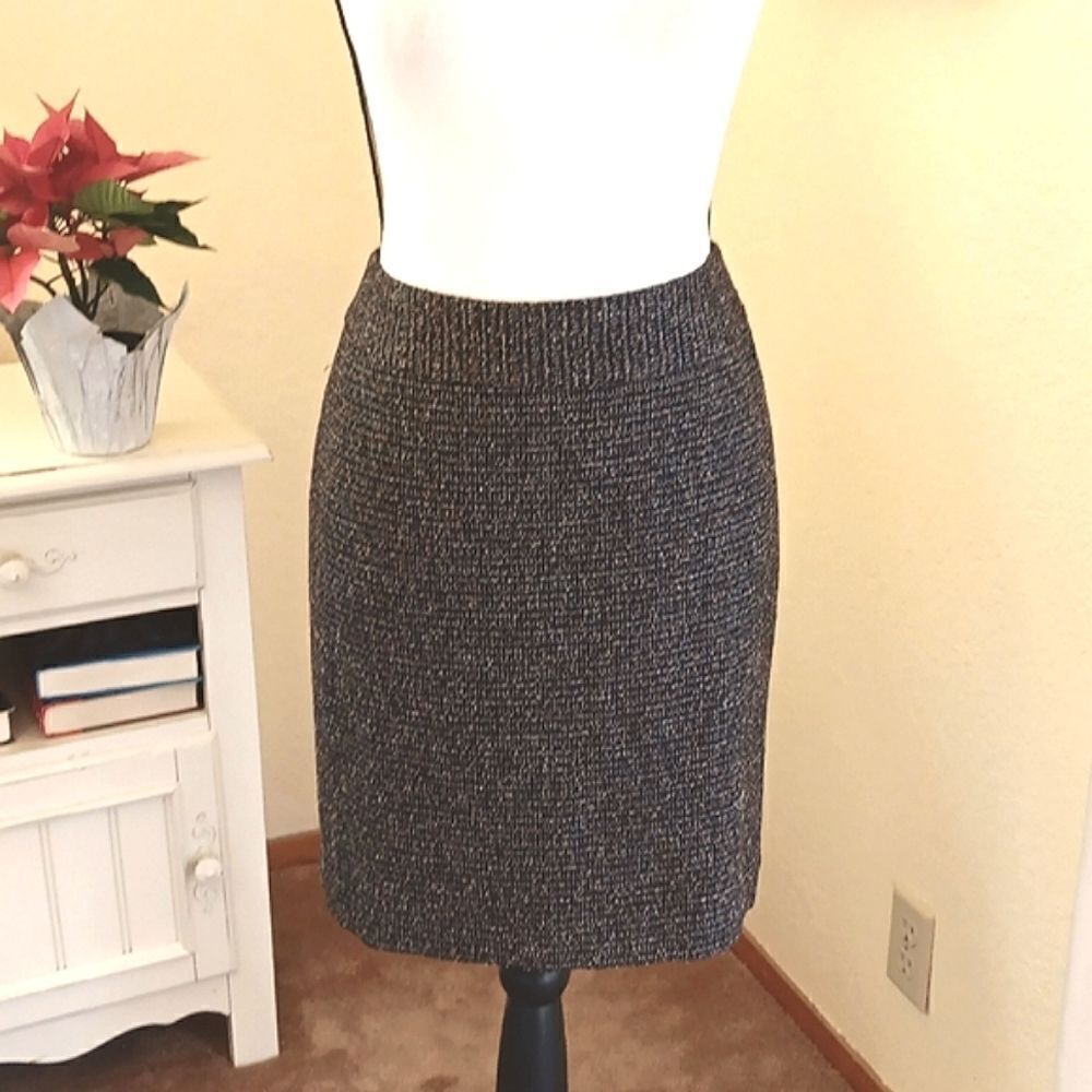 Halogen Skirt